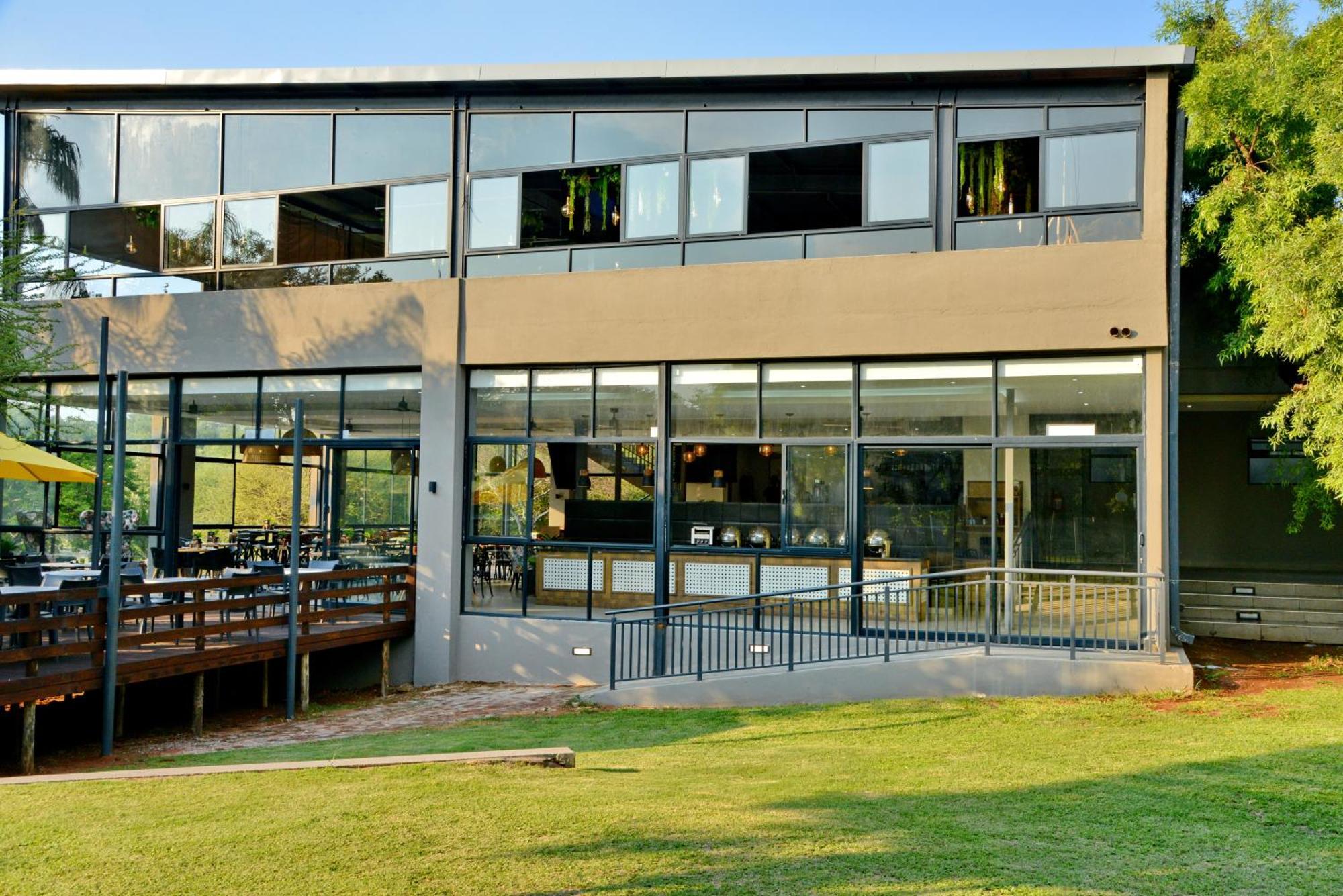 Seasons Golf, Leisure, Spa Hartbeespoort Exterior photo