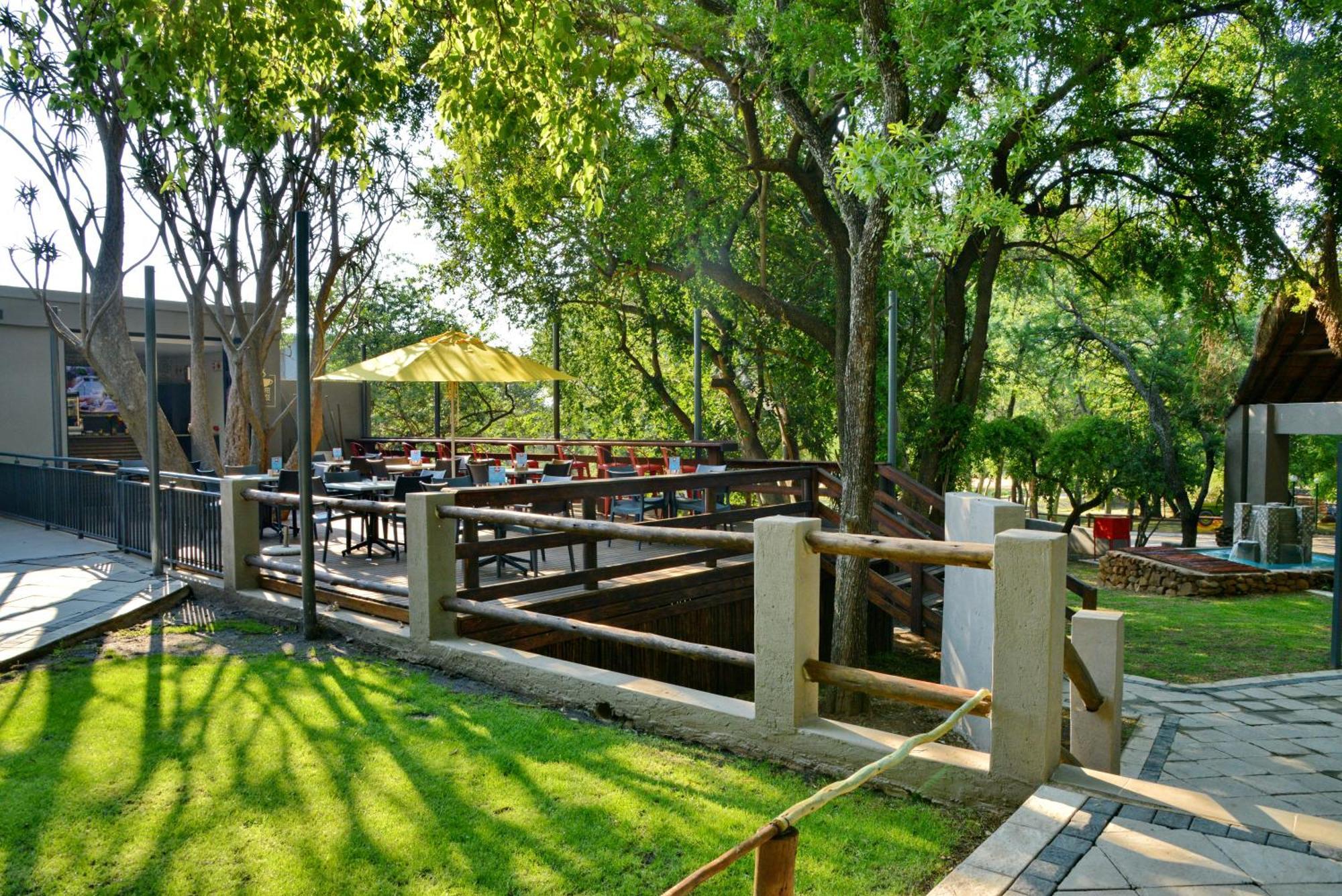 Seasons Golf, Leisure, Spa Hartbeespoort Exterior photo