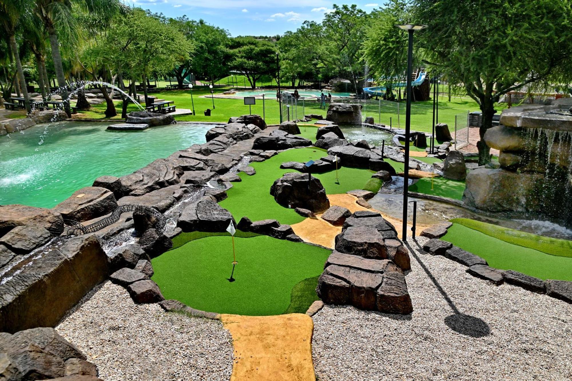 Seasons Golf, Leisure, Spa Hartbeespoort Exterior photo